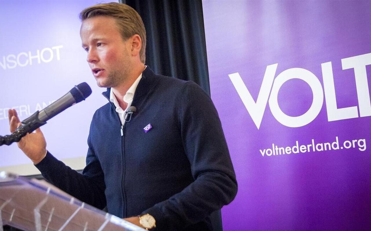 Lijsttrekker Laurens Dassen van Volt. Lijsttrekker Laurens Dassen van Volt.