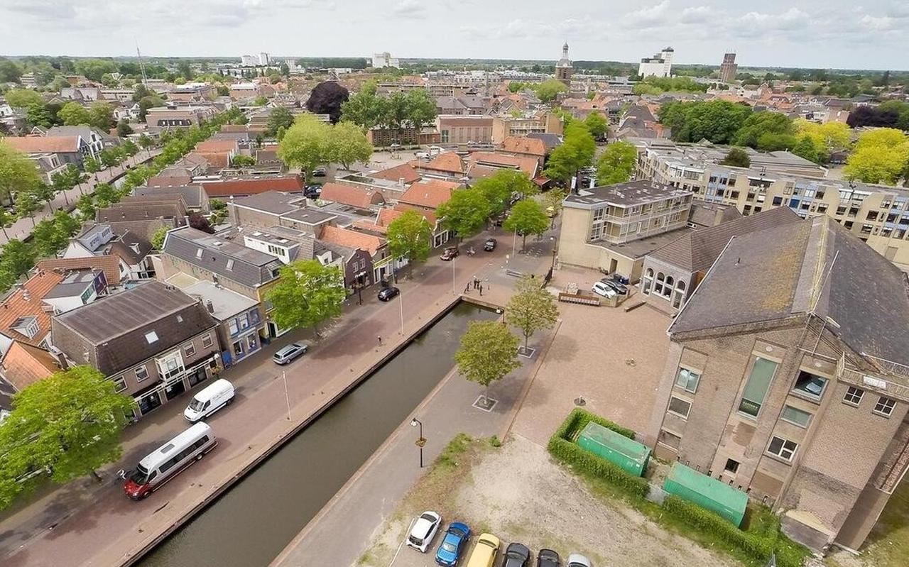 Het verlengen van de Gasgracht naar het Prinsenplein kost bijna tien miljoen euro. Het verlengen van de Gasgracht naar het Prinsenplein kost bijna tien miljoen euro.