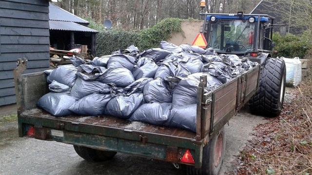 Drugsvondsten en -afvaldumpingen, ook in Staphorst. Daarom trekt de gemeente samen met de provincie 
