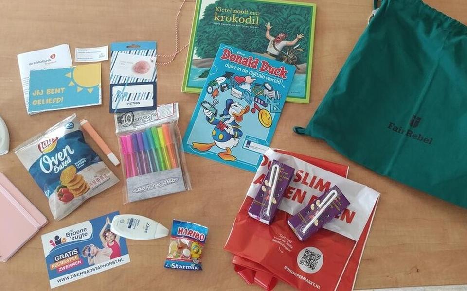 De inhoud van een vakantietas uit voorgaande jaren.