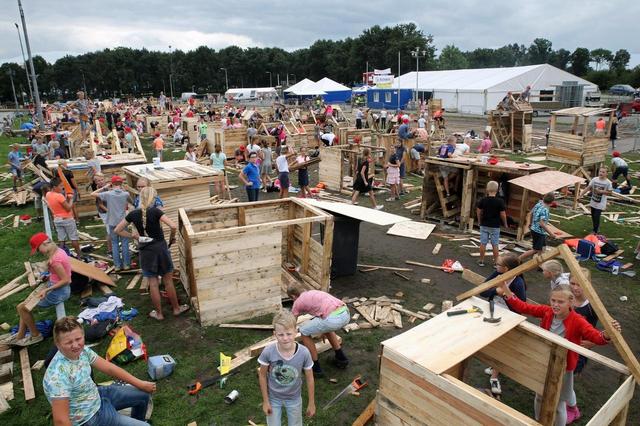 Jubilerend Huttendorp Staphorst zoekt foto’s en verhalen