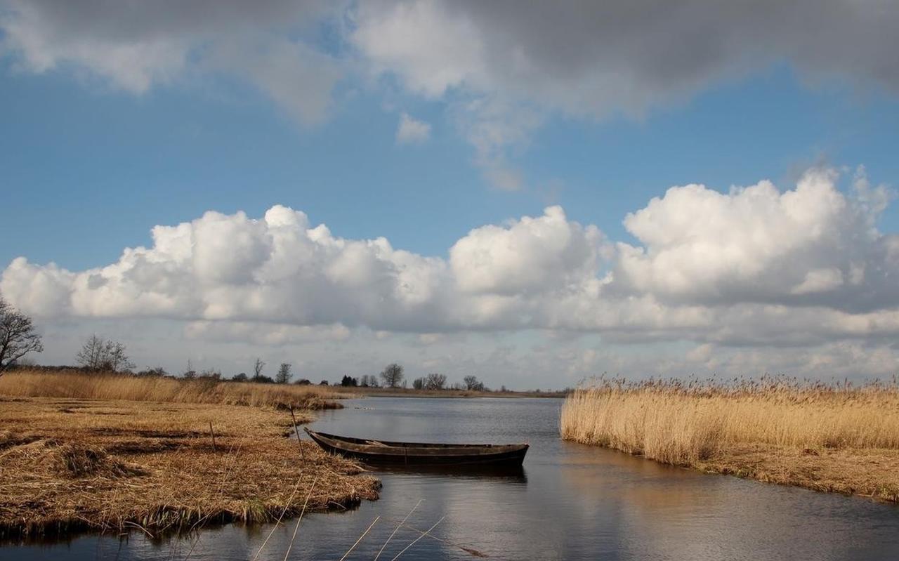 Nationaal Park Weerribben-Wieden in Steenwijkerland is een van de 160 Natura 2000-gebieden in Nederland. Nationaal Park Weerribben-Wieden in Steenwijkerland is een van de 160 Natura 2000-gebieden in Nederland.
