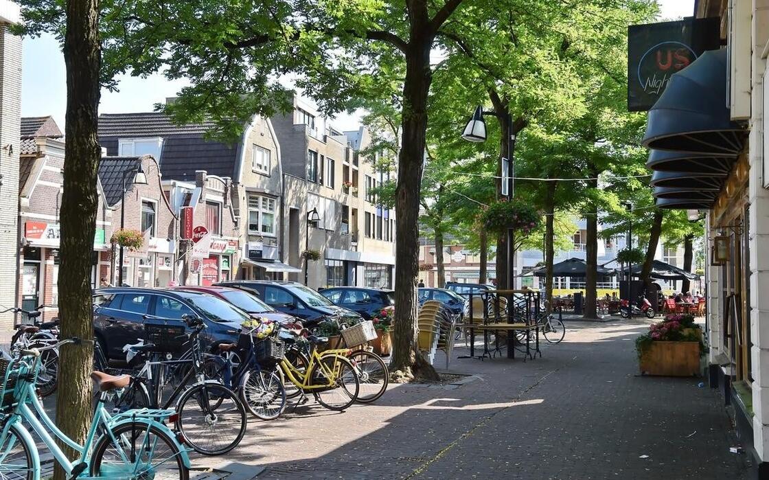 Bij terugkeer van de Prinsengracht zouden de panden eromheen 10 procent in waarde kunnen stijgen. Bij terugkeer van de Prinsengracht zouden de panden eromheen 10 procent in waarde kunnen stijgen.