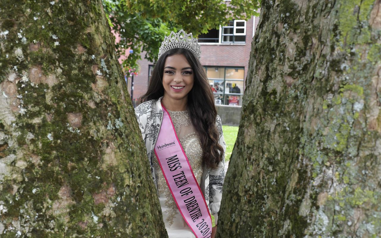 Thaliya la Cruz uit Meppel staat in finale Miss Teen of the Netherlands