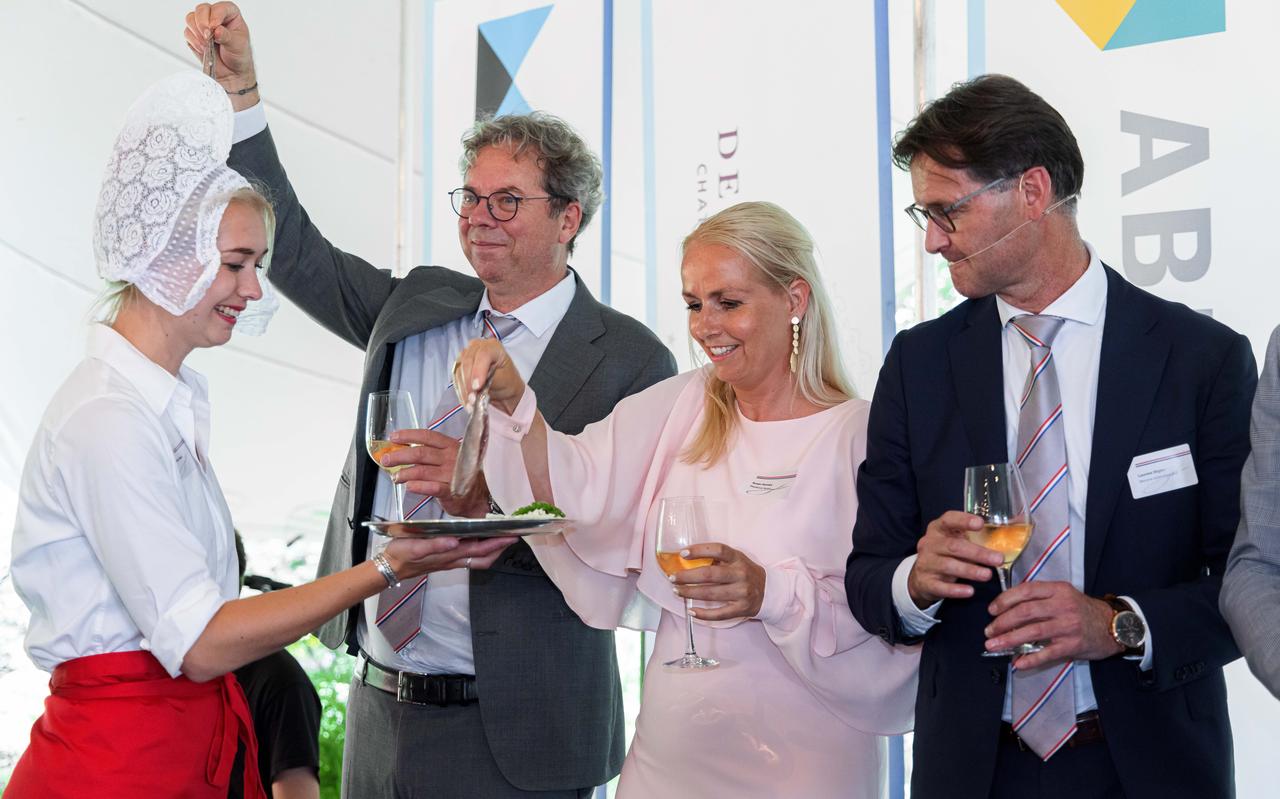 „Verheugd dat wij weer met elkaar kunnen genieten van dit prachtige event”, zegt Laurens Stigter (rechts). „Verheugd dat wij weer met elkaar kunnen genieten van dit prachtige event”, zegt Laurens Stigter (rechts).