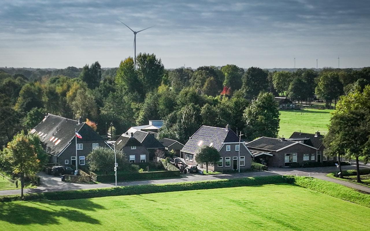 Een van de drie windmolens van windpark Bovenwind in Staphorst.