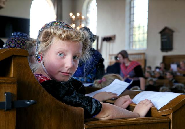 ‘Det giet meej mooi’, het West-Overijssels Woordenboek is digitaal beschikbaar. Plat en rechtop spre