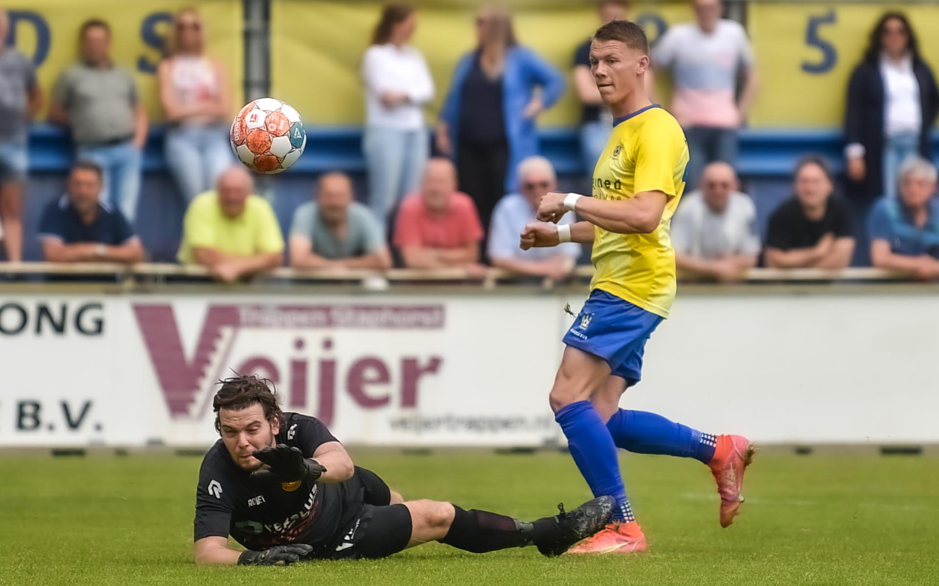 Mike Reuvers scoorde zaterdag tweemaal in zijn laatste wedstrijd namens Staphorst.