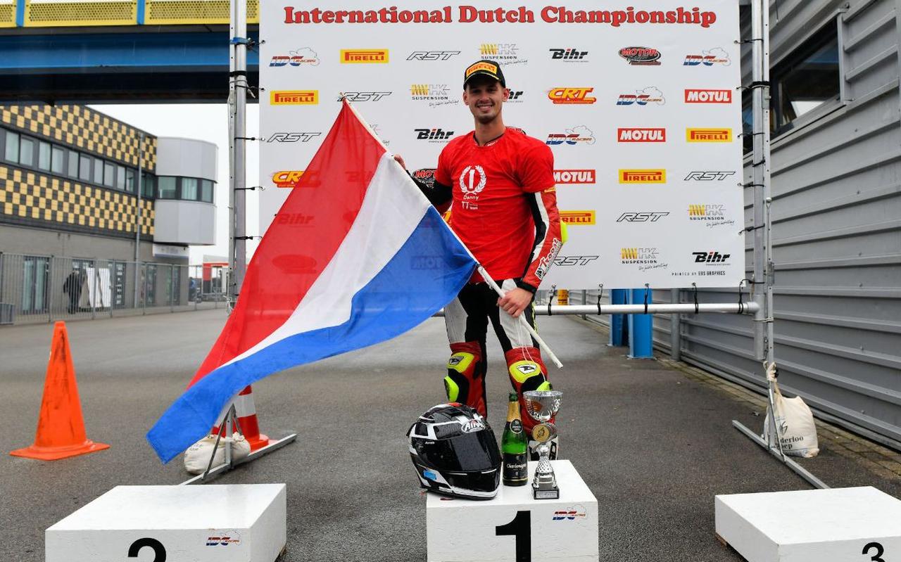 Motorcoureur Danny van der Sluis uit Staphorst is superblij met zijn derde Dutch Superbike-titel.