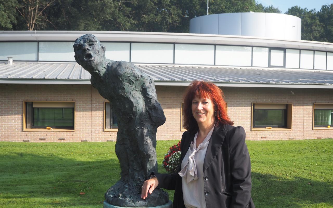 Hanny van Geffen is de nieuwe directeur van CTP Veldzicht. Hanny van Geffen is de nieuwe directeur van CTP Veldzicht.