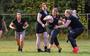 De nieuwe rugbyvereniging in Meppel, Black Panthers, traint op een grasveldje op Ezinge.