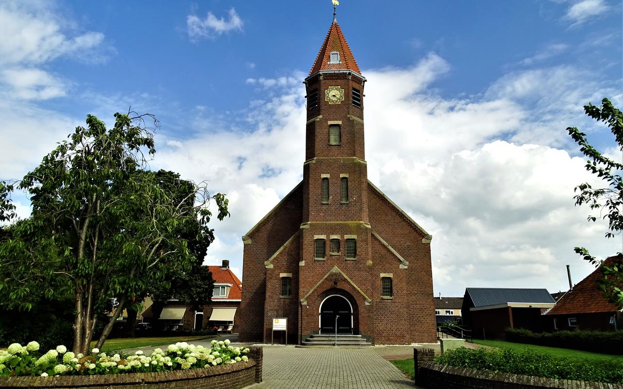 De hervormde kerk is het gebouw waarin PKN Elim verdergaat. De hervormde kerk is het gebouw waarin PKN Elim verdergaat.