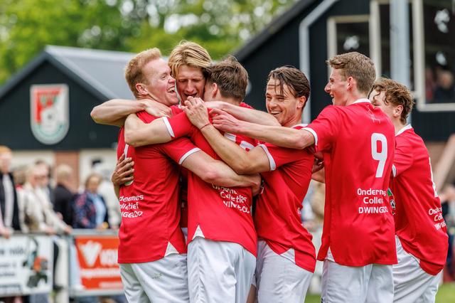Dwingeloo viert alsnog feest: ‘Wij zijn de terechte kampioen’
