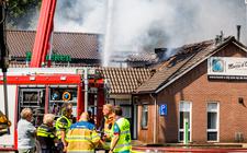 Een felle, maar ontzettend hevige brand legde een jaar geleden wegrestaurant De Lichtmis volledig in de as. In luttele minuten ging op woensdag 12 augustus 2020 liefst 125 jaar horecageschiedenis verloren.