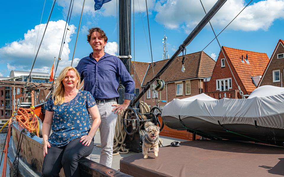 Karin van der Lei, Arco Woudenberg en scheepshondje Tom van de Vereeniging III. 