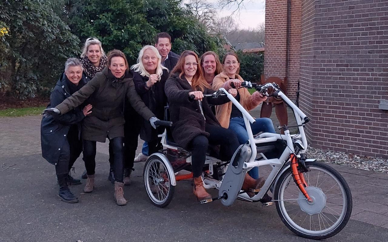 Balkbrug in Actie voor een duofiets. Balkbrug in Actie voor een duofiets.
