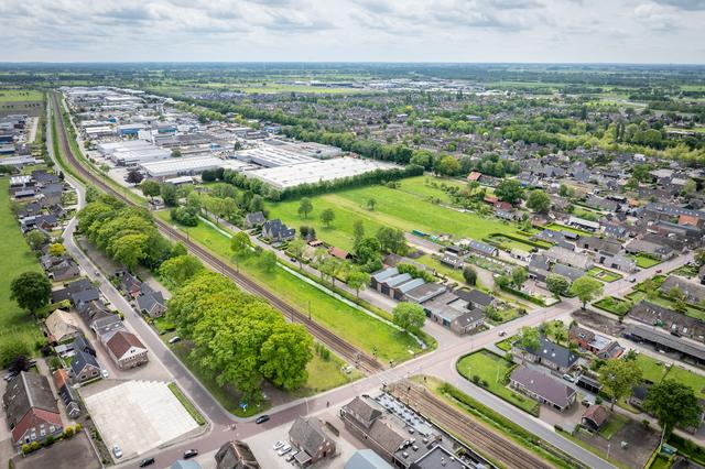 SGP-Overijssel: Van bedrijventerreinen naar woningbouw, zonder compensatie, met De Baarge in Staphor