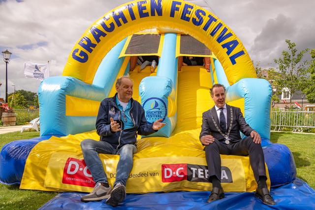 Jubileumeditie van het Grachtenfestival gevierd met springkussens en eigen magazine. ‘Dit evenement 