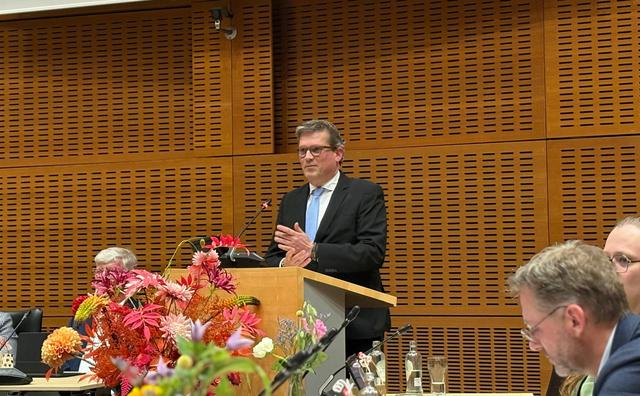 Sterk Meppel en de VVD willen samen een coalitie vormen en starten de zoektocht naar een derde parti