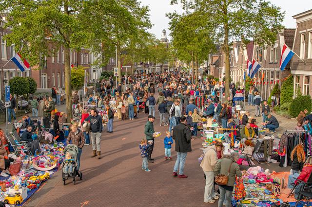 Koningsdag in Meppel uitbundig gevierd | Met veel foto’s