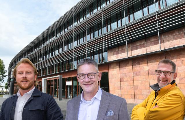 Allemaal (witte) mannen in het Meppeler gemeentebestuur: waar is de diversiteit? ‘Het is vaak geen o