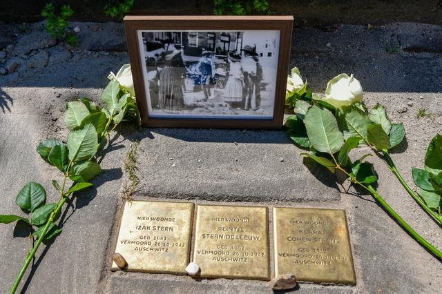 Meppeler leerlingen geven Stolpersteine nieuw leven
