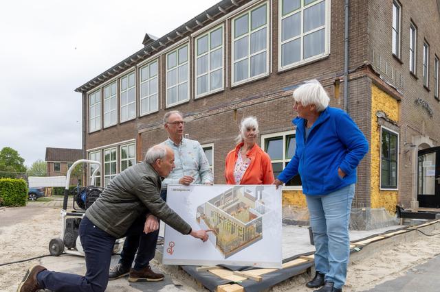 Verbouwing Over Entinghe in Dwingeloo is in volle gang. ‘Ik krijg van links en rechts vragen, we heb