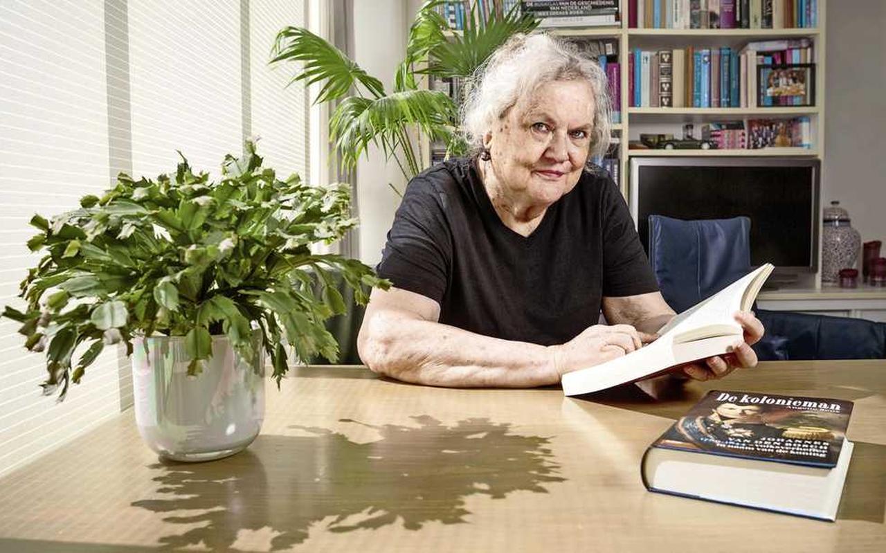 Jeltje van Nieuwenhoven heeft veel interesse in de tijd van de enorme armoede in Nederland na de Franse overheersing. Jeltje van Nieuwenhoven heeft veel interesse in de tijd van de enorme armoede in Nederland na de Franse overheersing.