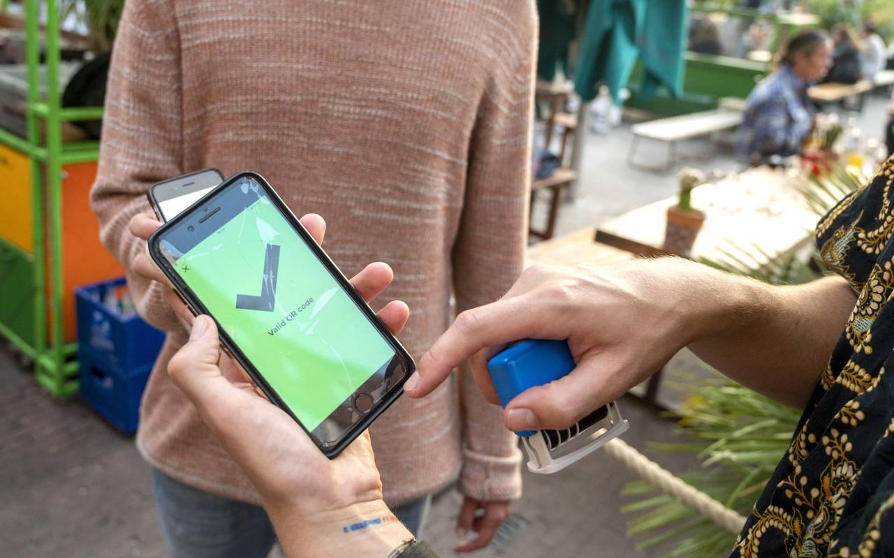 Meer controle op het gebruik van de QR-codes in de horeca. Meer controle op het gebruik van de QR-codes in de horeca.