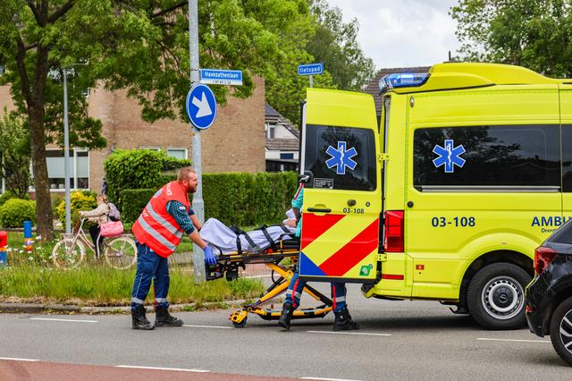 LIVE | Gewonde bij kop-staartbotsing in Nietap en fietser gewond bij ongeluk in Roden