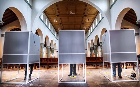 Op 15 maart zijn er weer verkiezingen en hebben de Drentse kiezers de keuze uit 19 partijen