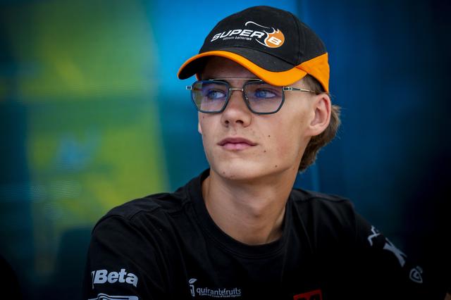 Vertrouwen terug bij Van den Goorbergh binnen vernieuwd RW Racing Team uit Dwingeloo