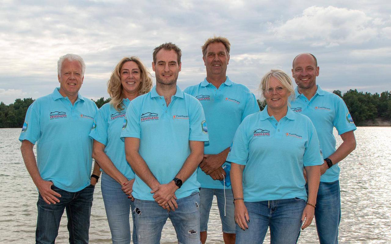 Dezes leden van team Blue Lake, van links naar rechts Herman de Jong, Sabrina van Breene, Martin Kruithof, Alfred Mulder, Alie Broekman en Bernd Hietberg.