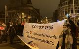 Een spandoek tijdens de fakkeldemonstratie in Groningen van twee weken geleden