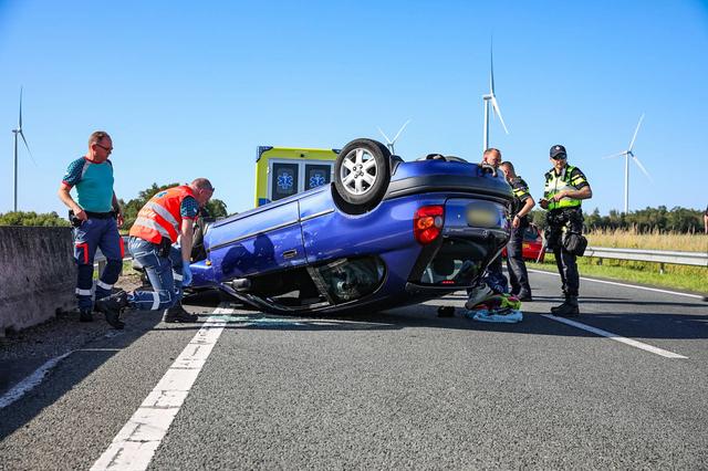 LIVE | Vliegtuig van de luchtmacht maakt noodlanding op Airport Eelde. Veel brandweer naar UMCG in G