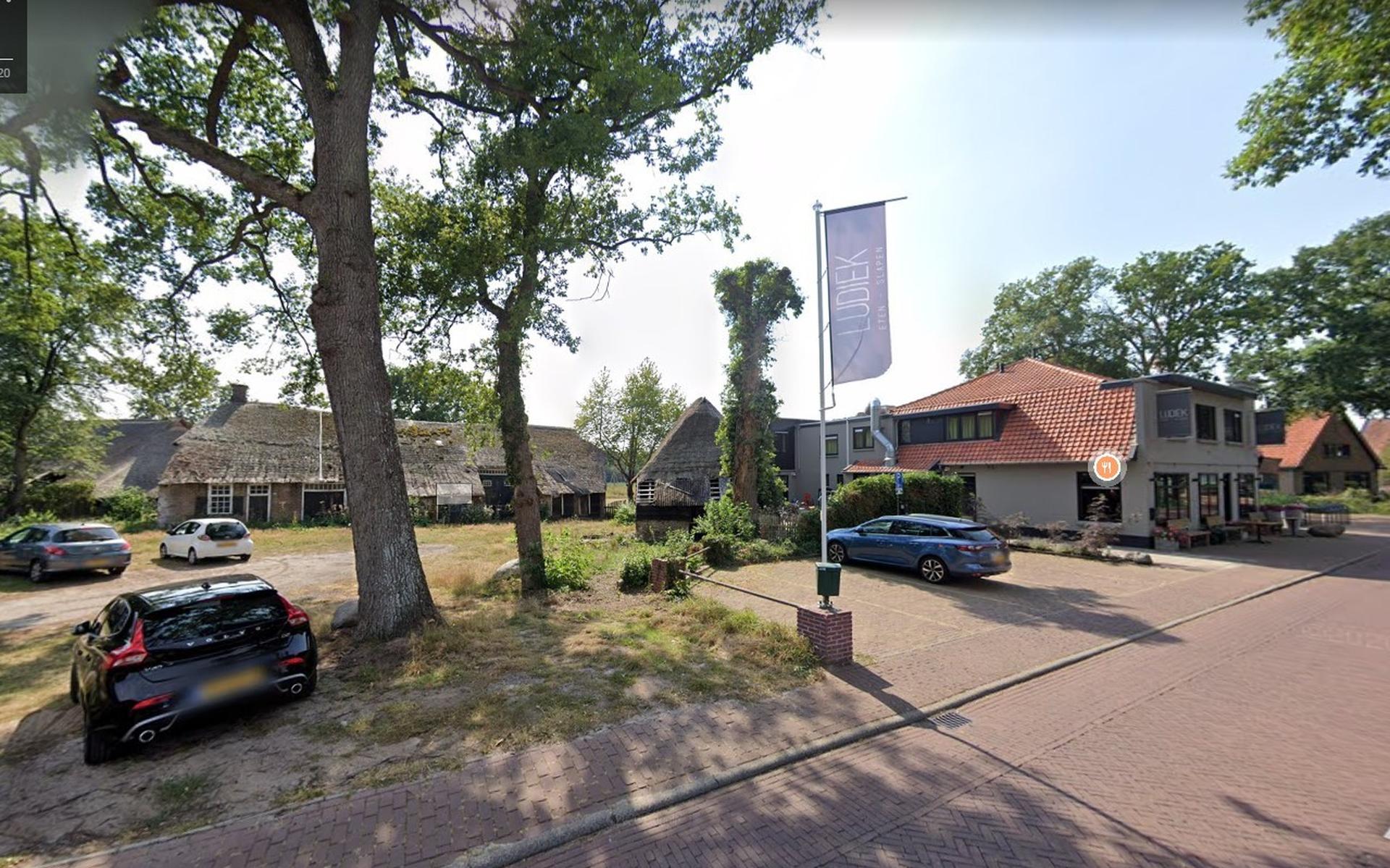 Omwonende ervaart parkeeroverlast van restaurant Ludiek in Havelte, maar volgens gemeente is er geno