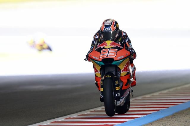 Motorcoureur Collin Veijer (21) uit Staphorst in GP Brazilië achtste in Moto2