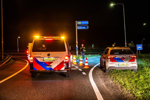 LIVE | Ernstig ongeval op N33 bij Anderen, tip zet politie op spoor van benevelde doorrijder