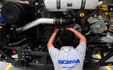 Medewerkers van Scania krijgen een extra week vakantie. 