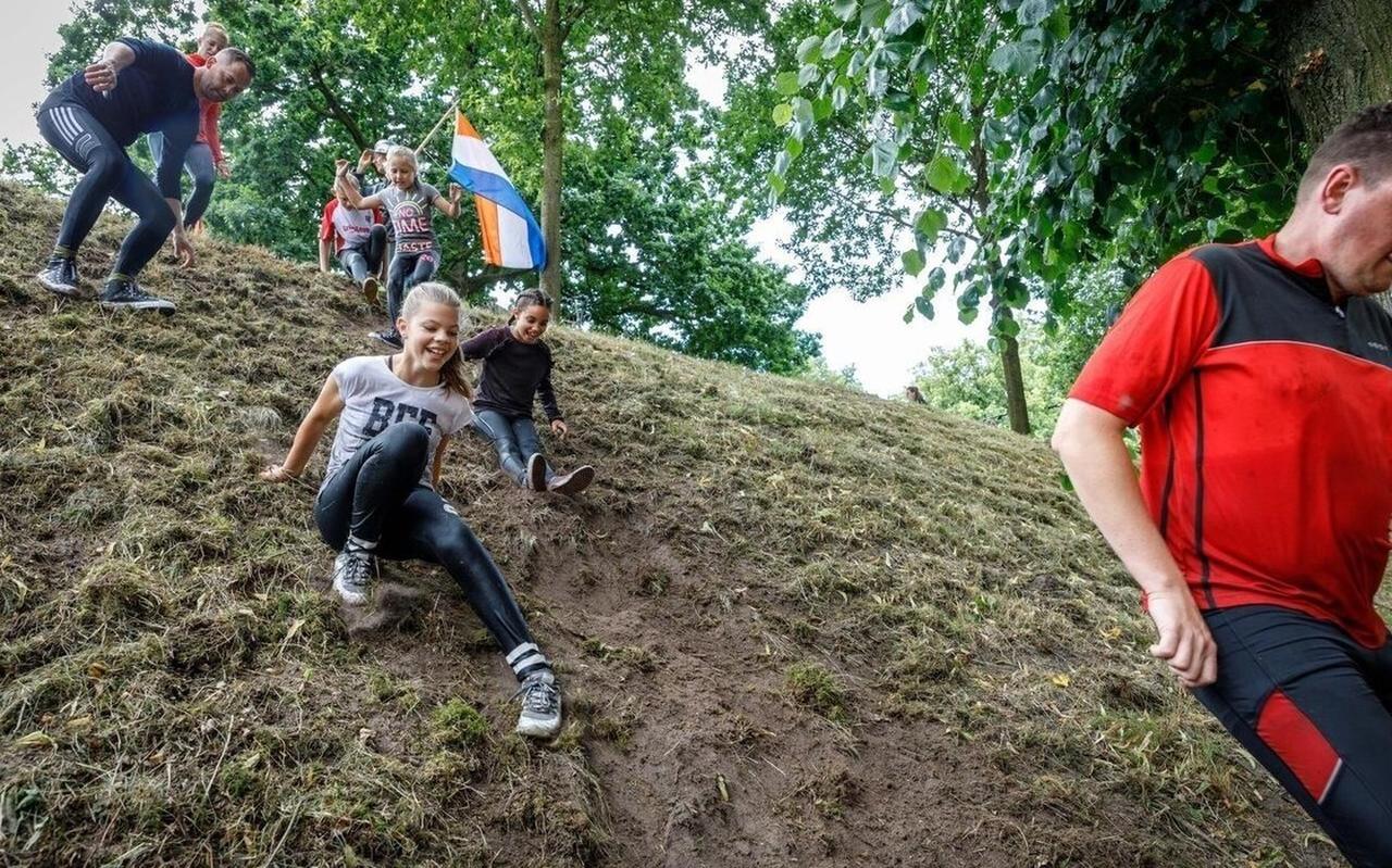 De Monkey Fun Run zag in 2019 het levenslicht in en rond Steenwijk en trok direct al zo’n vijfhonderd deelnemers. De Monkey Fun Run zag in 2019 het levenslicht in en rond Steenwijk en trok direct al zo’n vijfhonderd deelnemers.