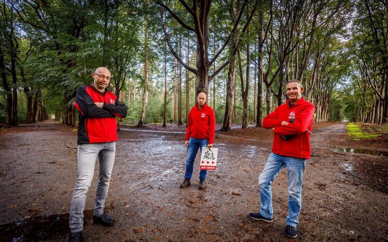 Van links naar rechts: Bernhard Mansier, Rik Smit, Wolter Bosscha. Van links naar rechts: Bernhard Mansier, Rik Smit, Wolter Bosscha.