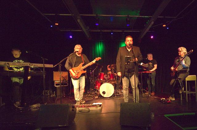 Leap Day neemt Steenwijk mee in een epische progrockavond