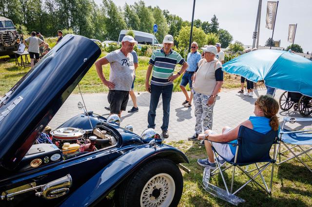 Veel belangstelling voor Oldtimerfestival Vollenhove
